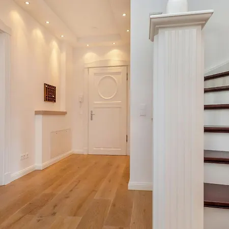 Ostseebad Sellin, Ruegen, Theres Sellin (Rugen)